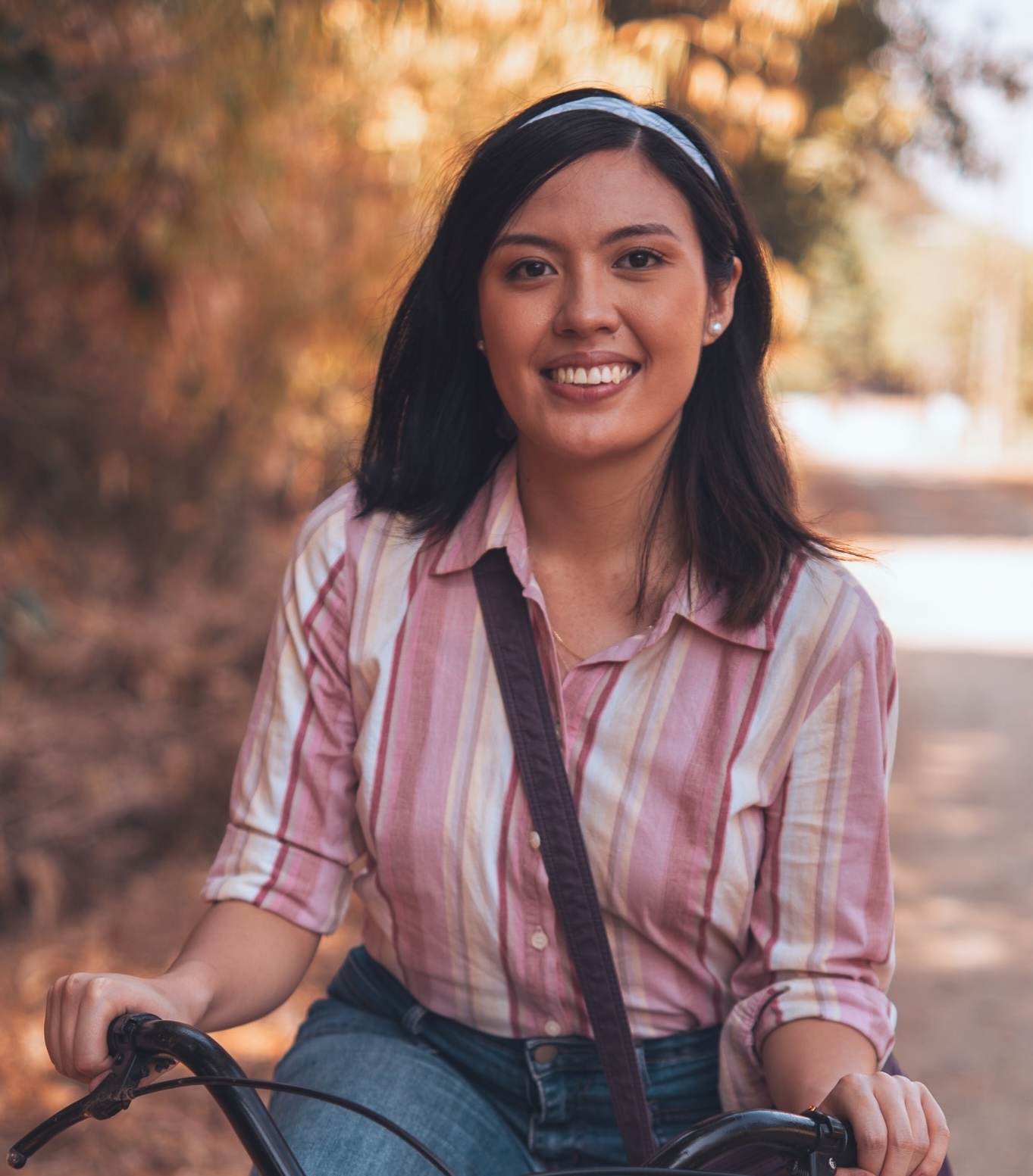 Kakie Pangilinan as Young Joy